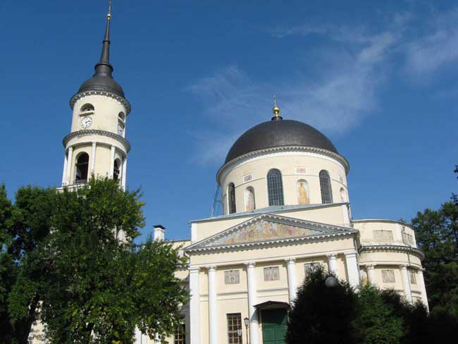 Свято-Троицкий кафедральный собор в г. Калуга Свято-Троицкий кафедральный собор в г. Калуга