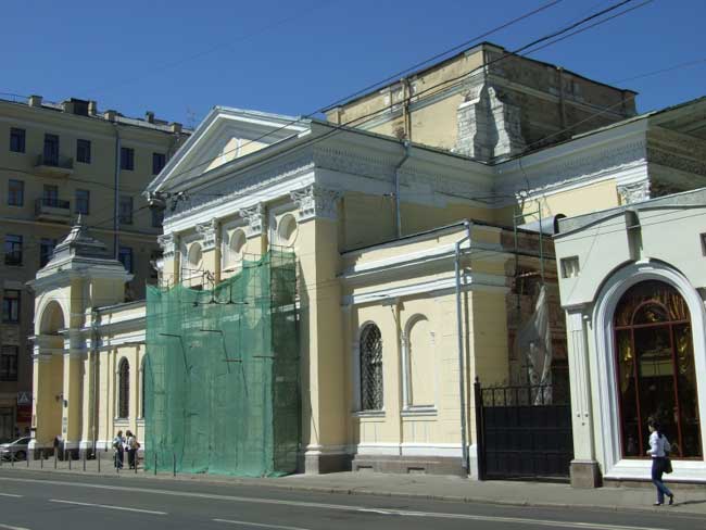 Церковь Троицы на Грязех у Покровских Ворот