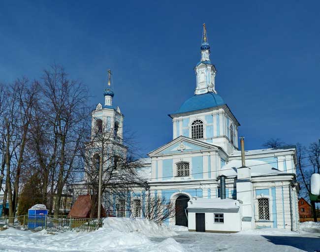 Храм Покрова Пресвятой Богородицы в с. Перхушково Храм Покрова Пресвятой Богородицы в с. Перхушково