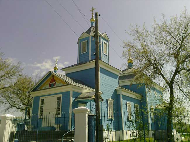 Покровский храм в с. Верхняя Платовка Покровский храм в с. Верхняя Платовка