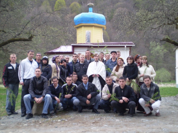 Паломническая поездка . Посещение храма Георгия Победоносца п. Архыз