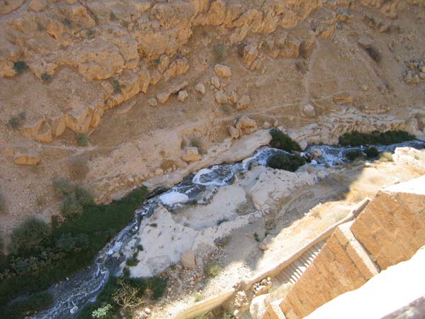 Лавра Саввы Освященного. Лестница, ведущая в монастырь.  Лавра Саввы Освященного. Лестница, ведущая в монастырь.