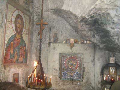 Придел Симона Кананита. Абхазия. Фото: Елены Ханян Придел Симона Кананита. Абхазия. Фото: Елены Ханян