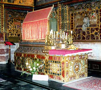 Мощи св. Вячеслава Чешского Мощи св. Вячеслава Чешского