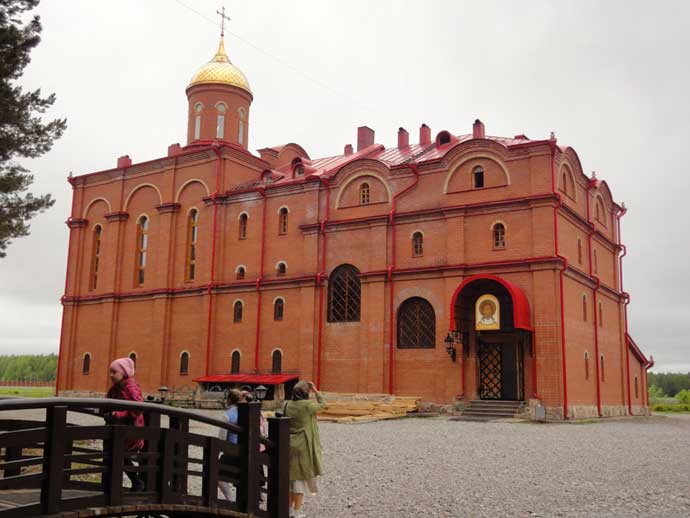 Паломническая поездка по святыням Урала