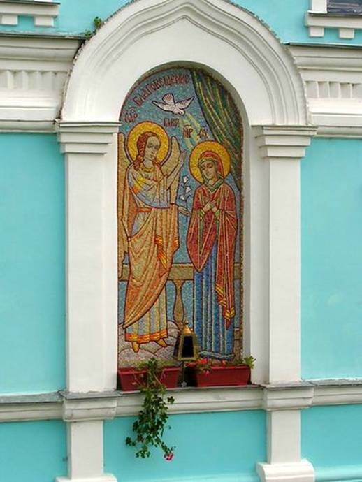 Благовещение, Архангел Гавриил возвестил Деве Марии о том, что Она будет Матерью Сына Божьего